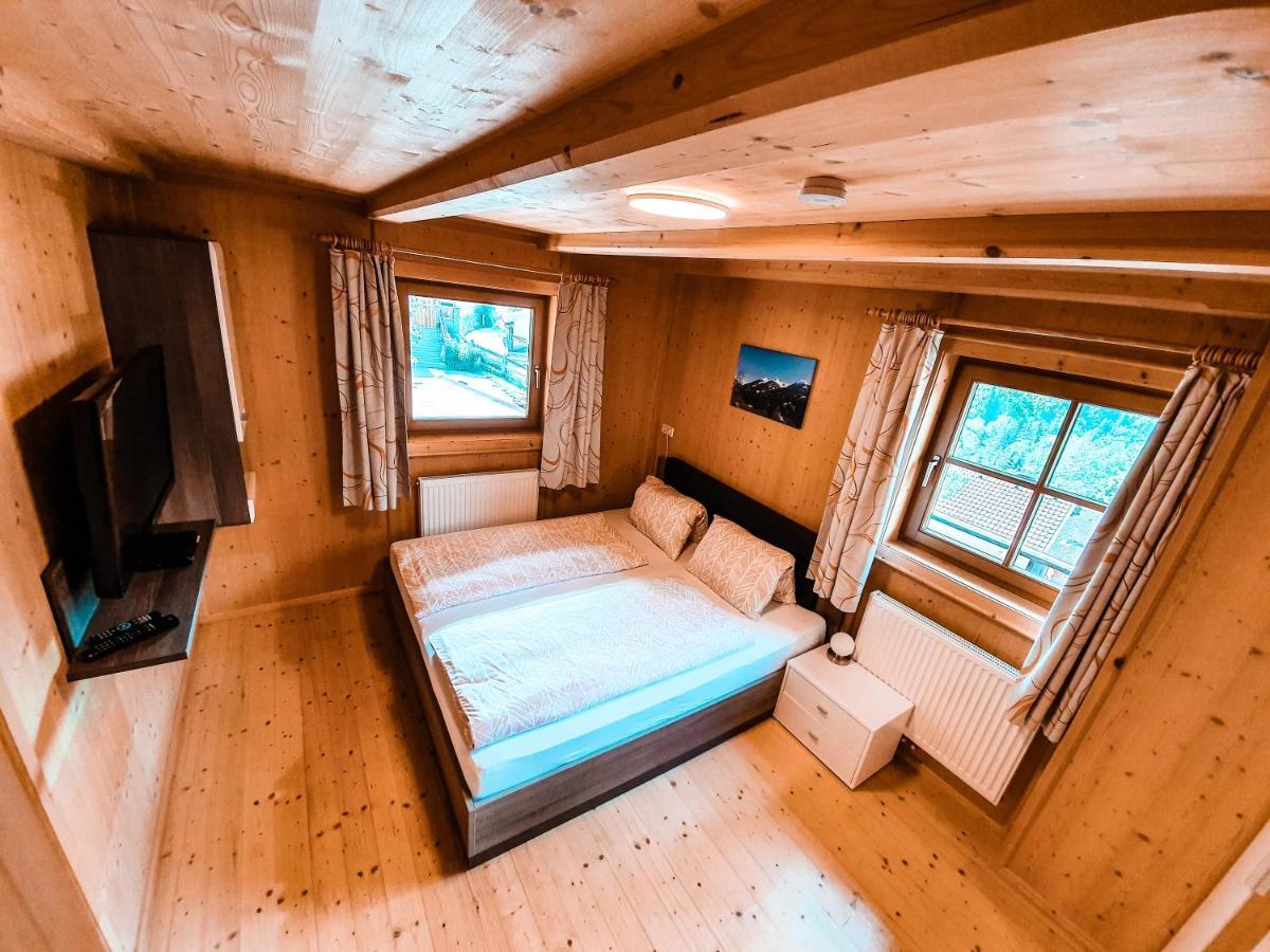 Berger Apartment *